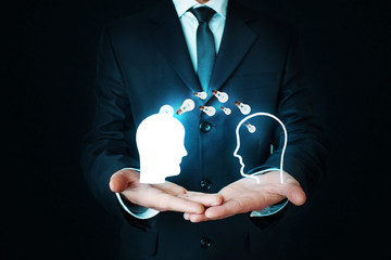 如何做好彩妆销售员-如何与客户沟通-请详细说明!!!