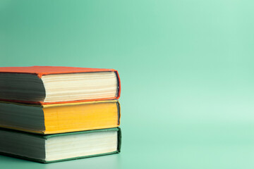 雅诗兰黛精华和精华霜哪个先用-