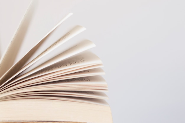 冬天晒太阳嗑瓜子的说说